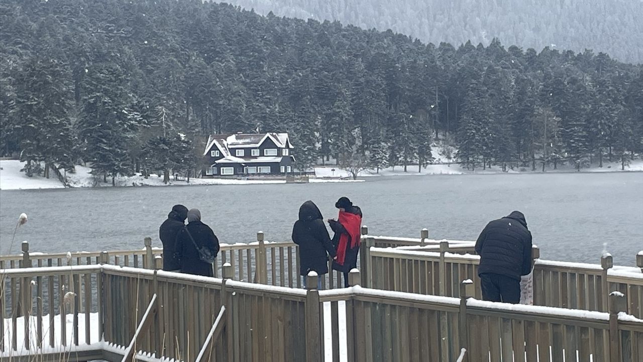 Gölcük Tabiat Parkı Mart Ayında Karla Kaplandı