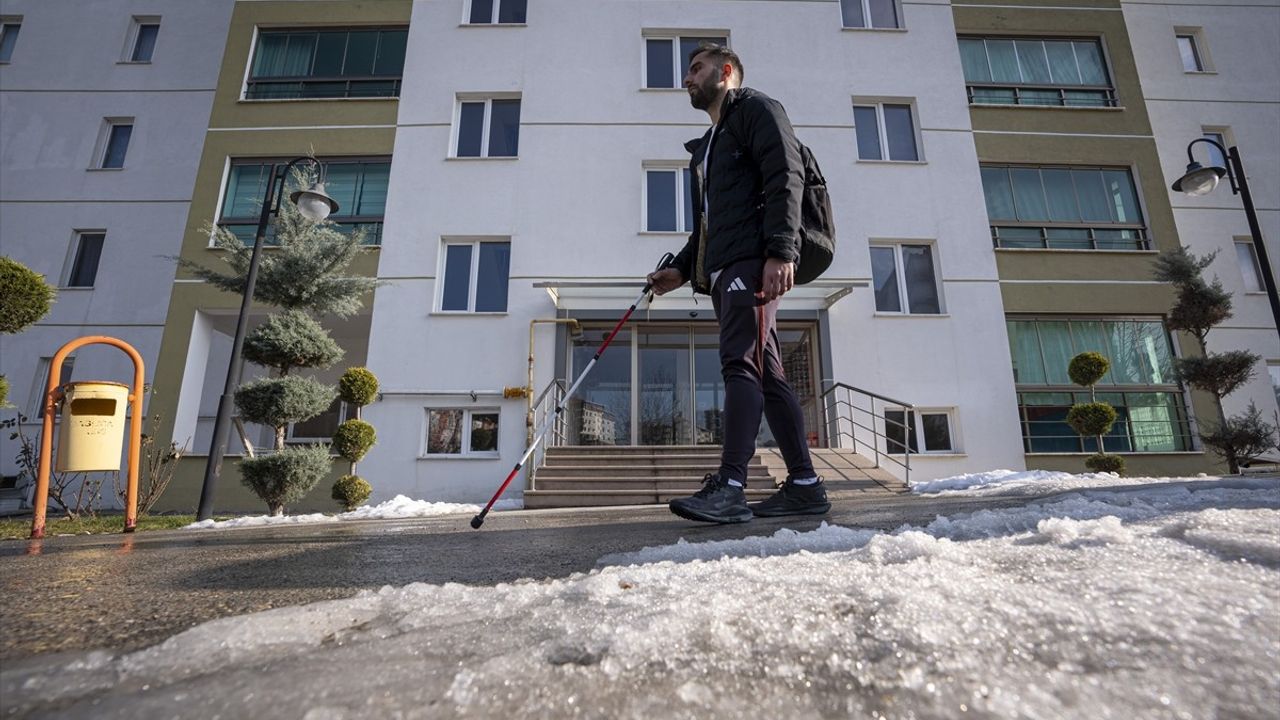 Görme Engelli Futbolcu Muhammed Ali Öktem'den Cesaret Verici Mesaj