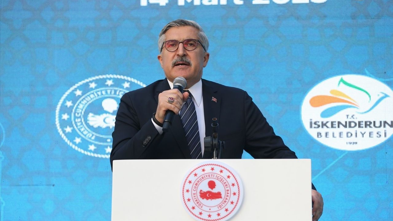 İçişleri Bakanı Ali Yerlikaya Hatay'da Kardeşlik İftarı'na Katıldı