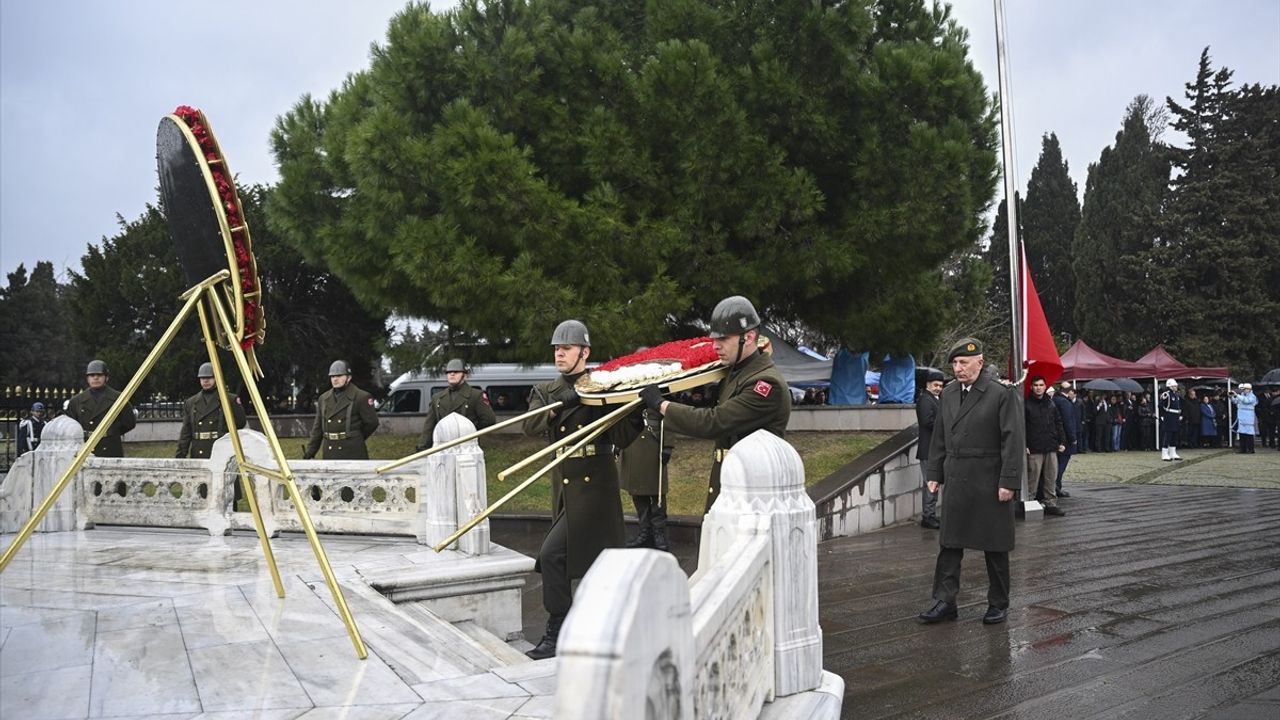 İstanbul'da 18 Mart Şehitleri Anma Günü Töreni