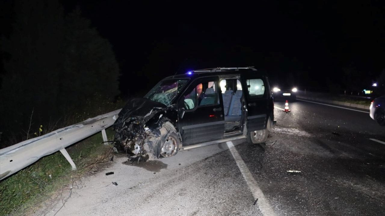 İzmir'deki Feci Kaza: Alkollü Sürücü Tutuklandı