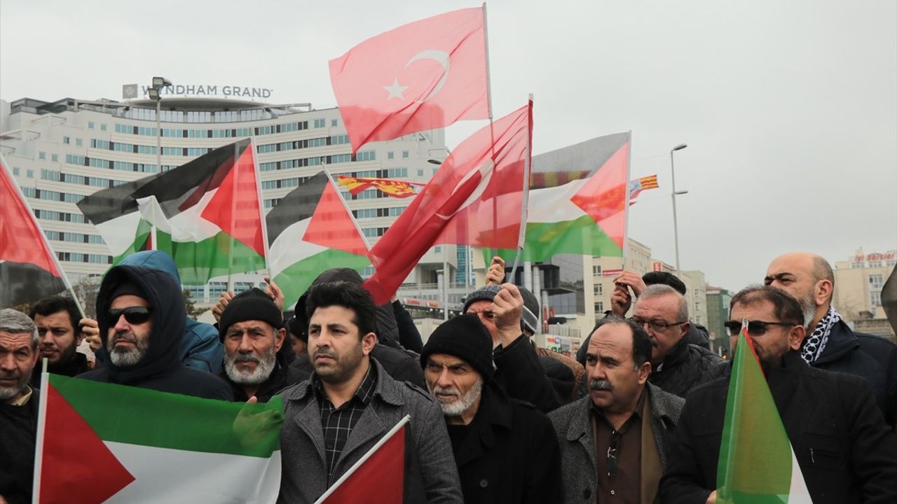 Kayseri'de İsrail Saldırılarına Protesto