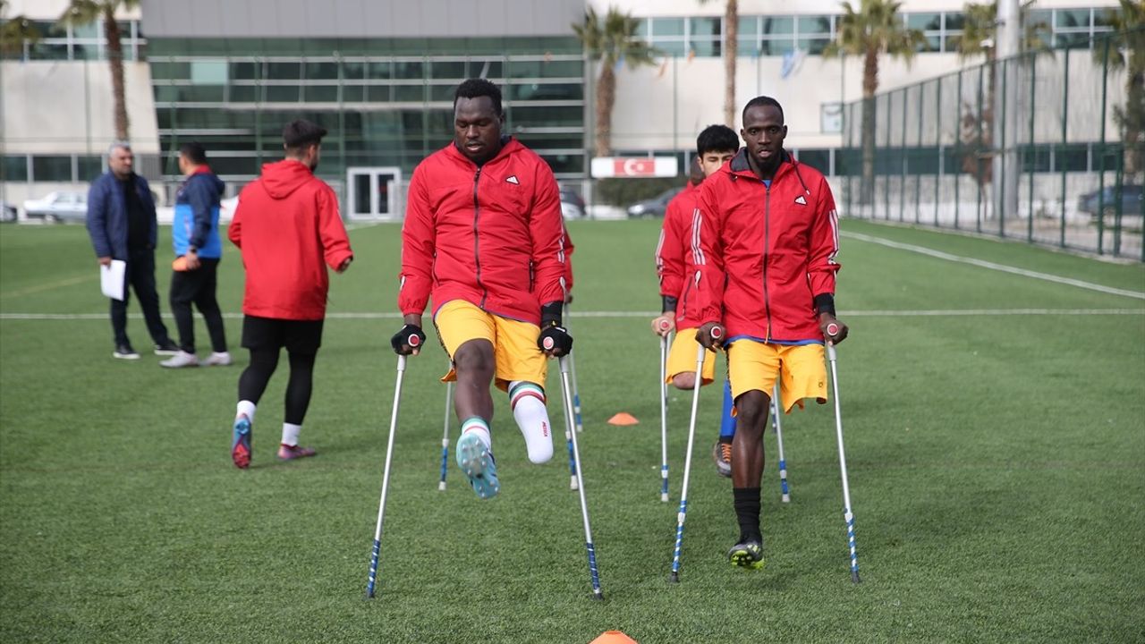 Kenyalı Ampute Futbolcu Keyo, Türkiye'deki 8 Yılını Değerlendirdi