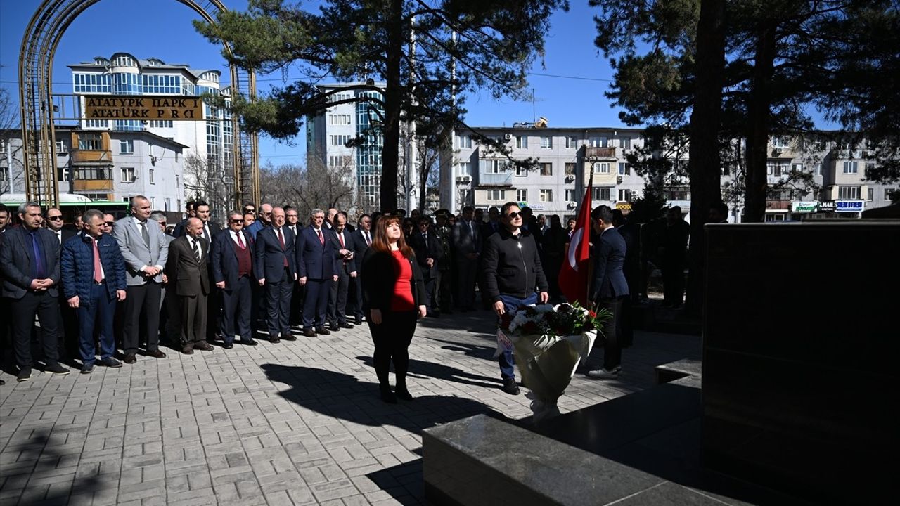 Kırgızistan'da Çanakkale Şehitleri Anıldı