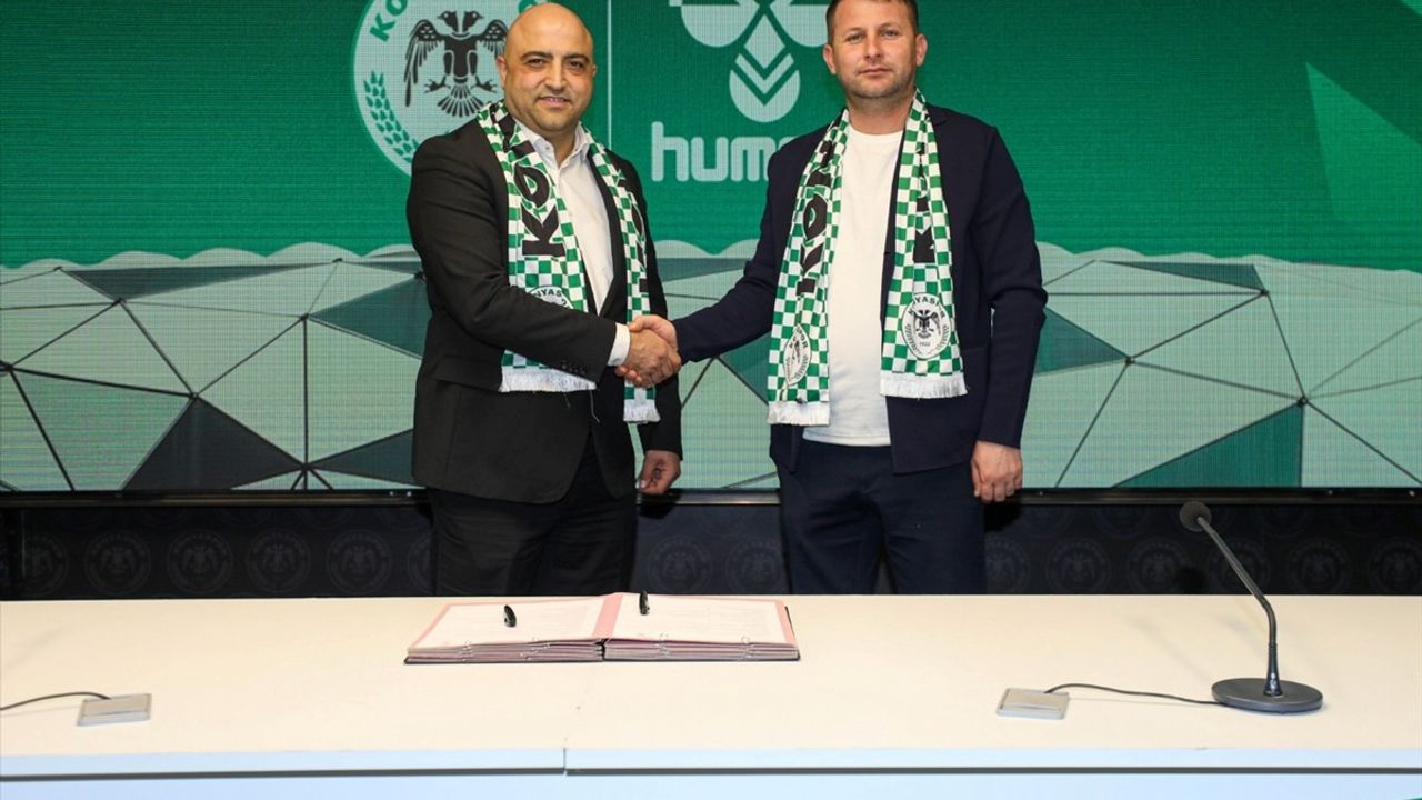 Konyaspor ve Hummel'dan Önemli Sponsorluk Anlaşması