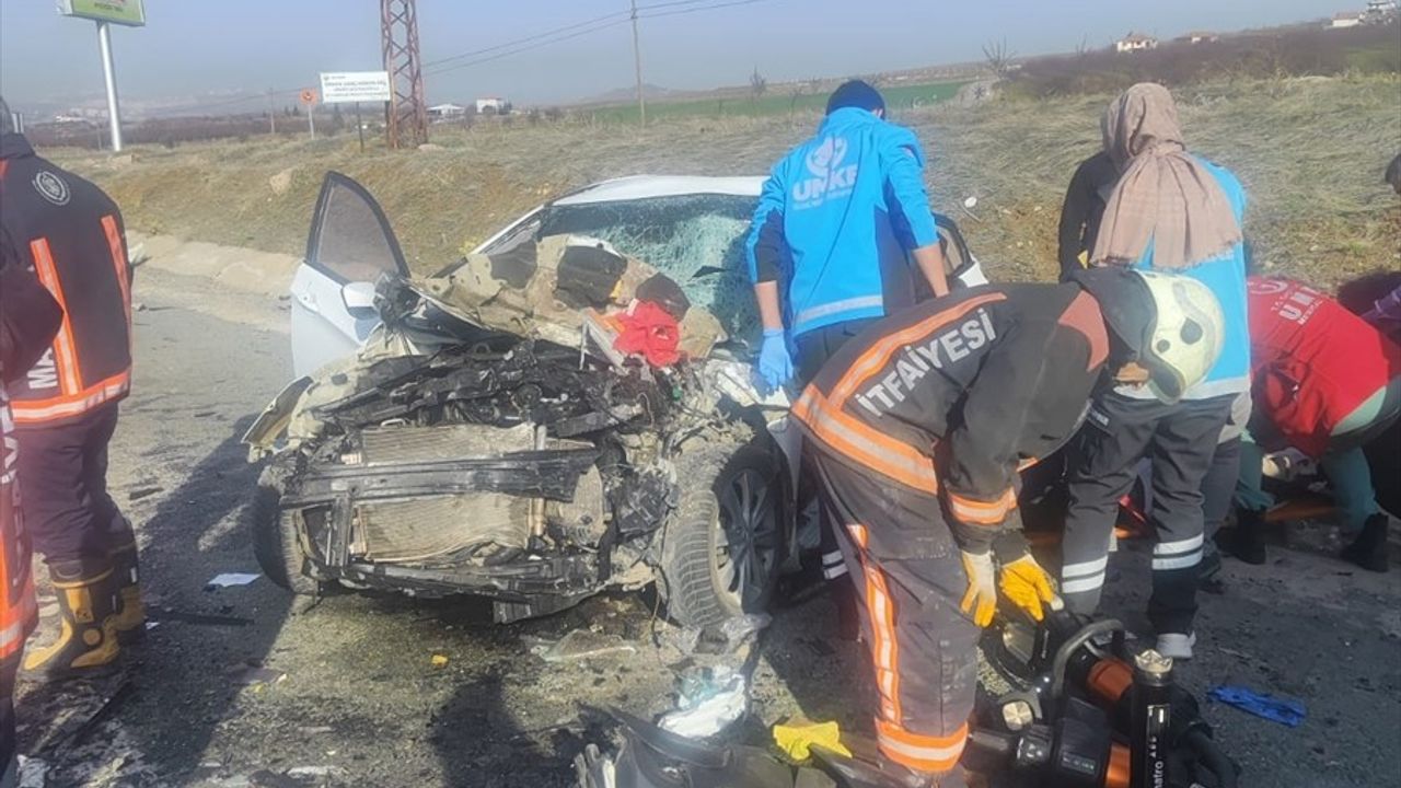 Malatya'da Üç Kişi Trafik Kazasında Hayatını Kaybetti