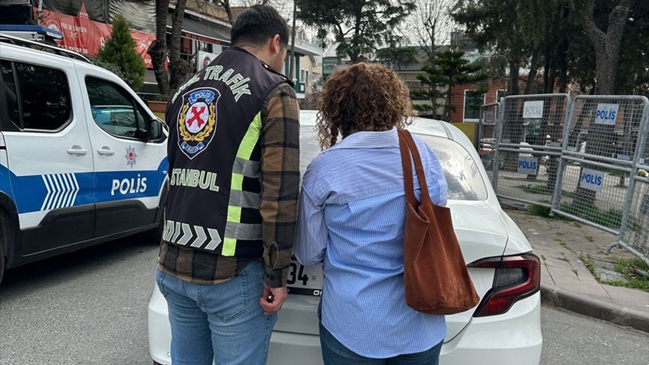 Maltepe'de Kaldırıma Çıkan Sürücüye Ceza