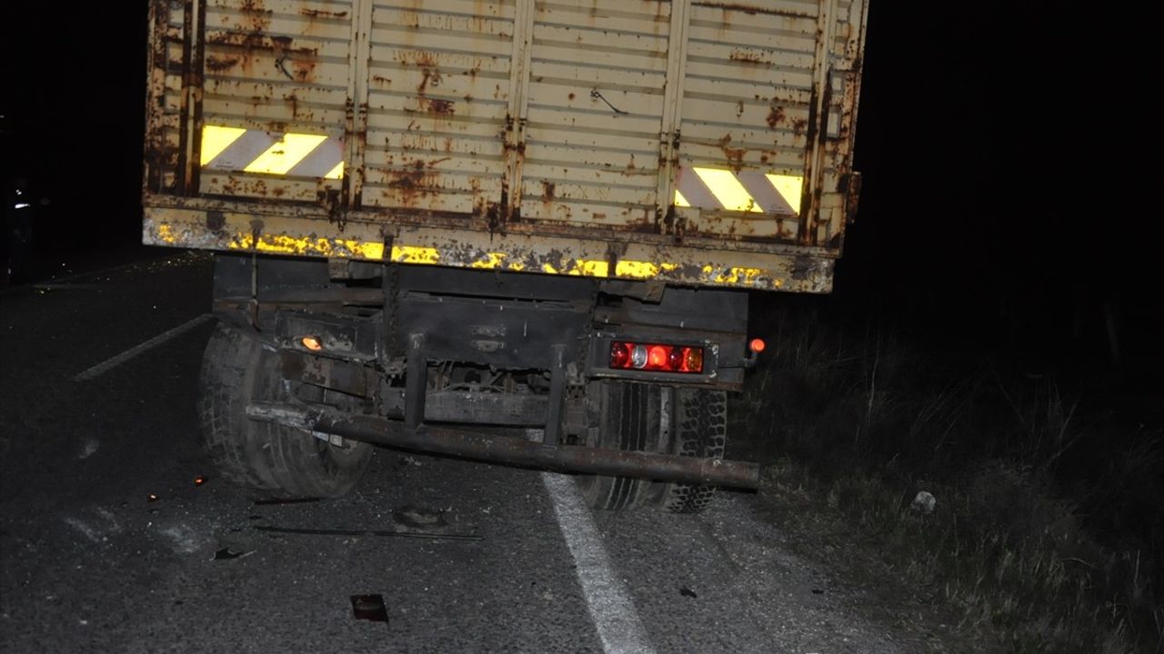 Manisa'daki Trafik Kazasında 1 Kişi Hayatını Kaybetti