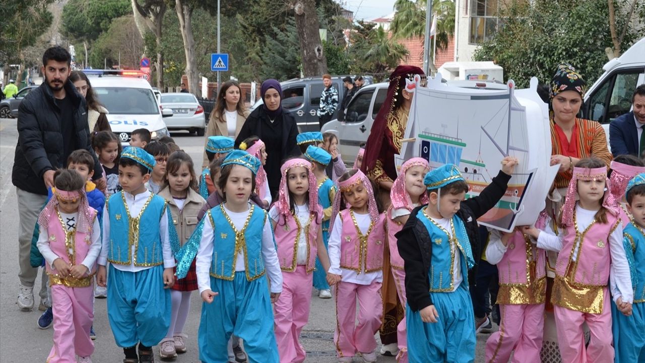 Sinop'ta Minik Öğrencilerden Helesa Şenliği Etkinliği