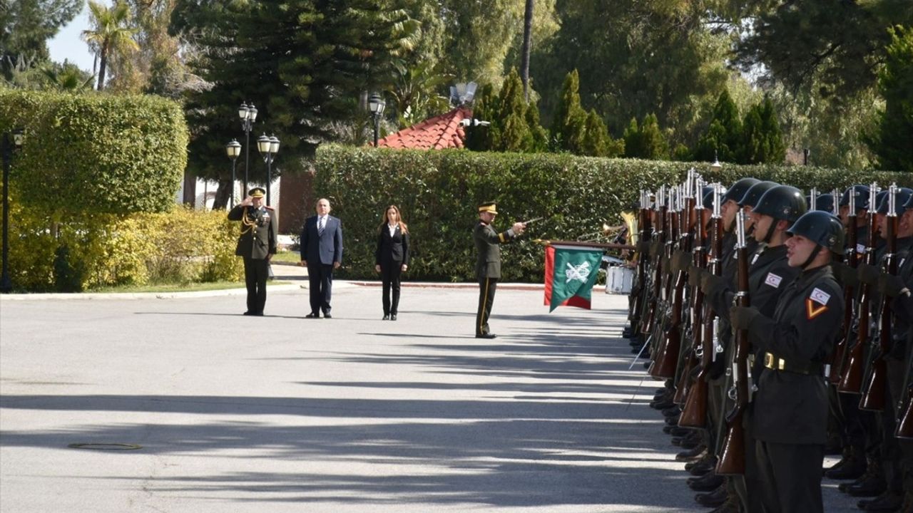 Türkiye'nin Yeni Lefkoşa Büyükelçisi Ali Murat Başçeri Güven Mektubunu Sundu