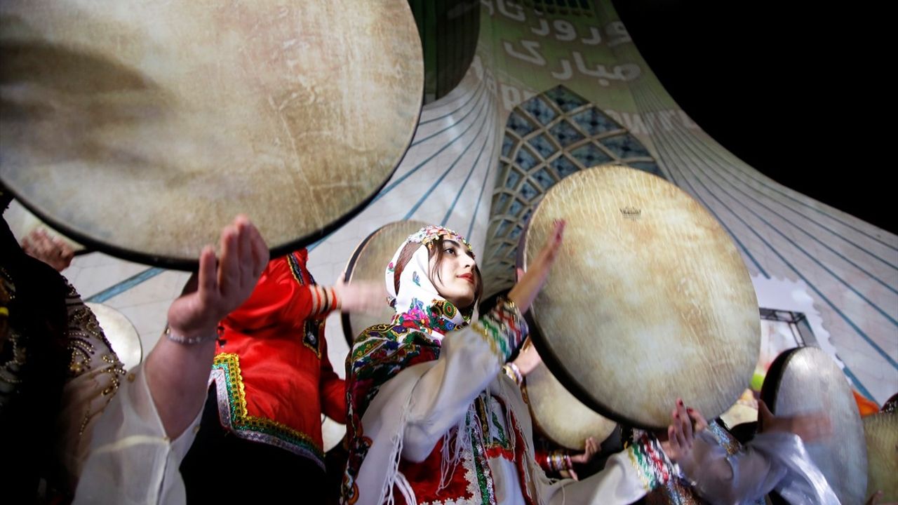 Uluslararası Nevruz Festivali Tahran'da Coşkuyla Başladı