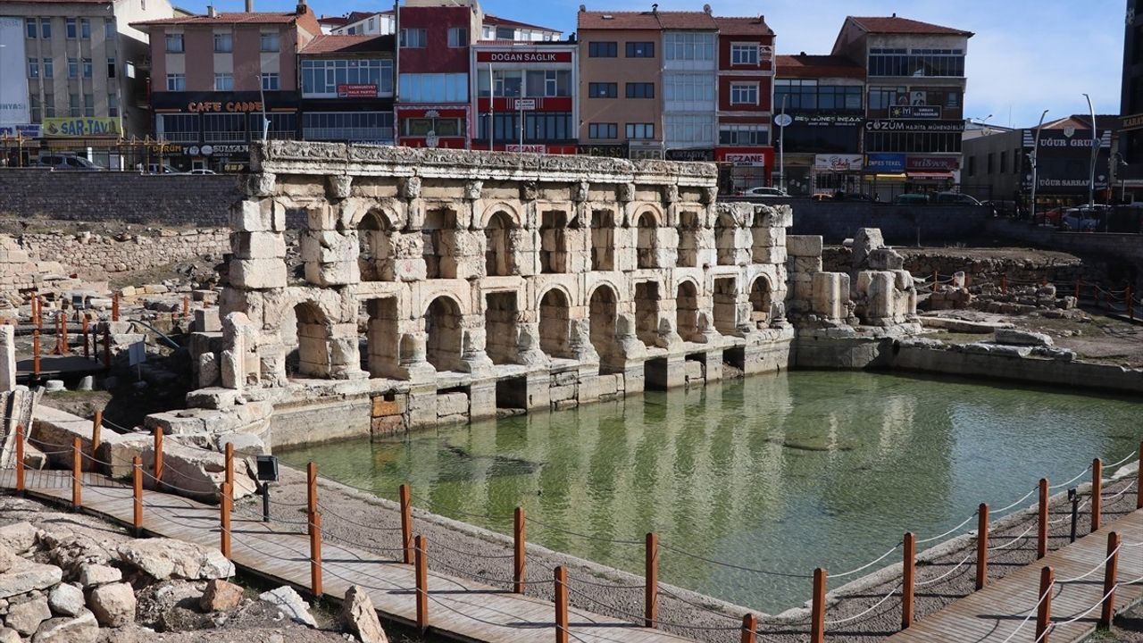 Yozgat'taki Roma Hamamı Ziyaretçilerini Ağırlamaya Başladı