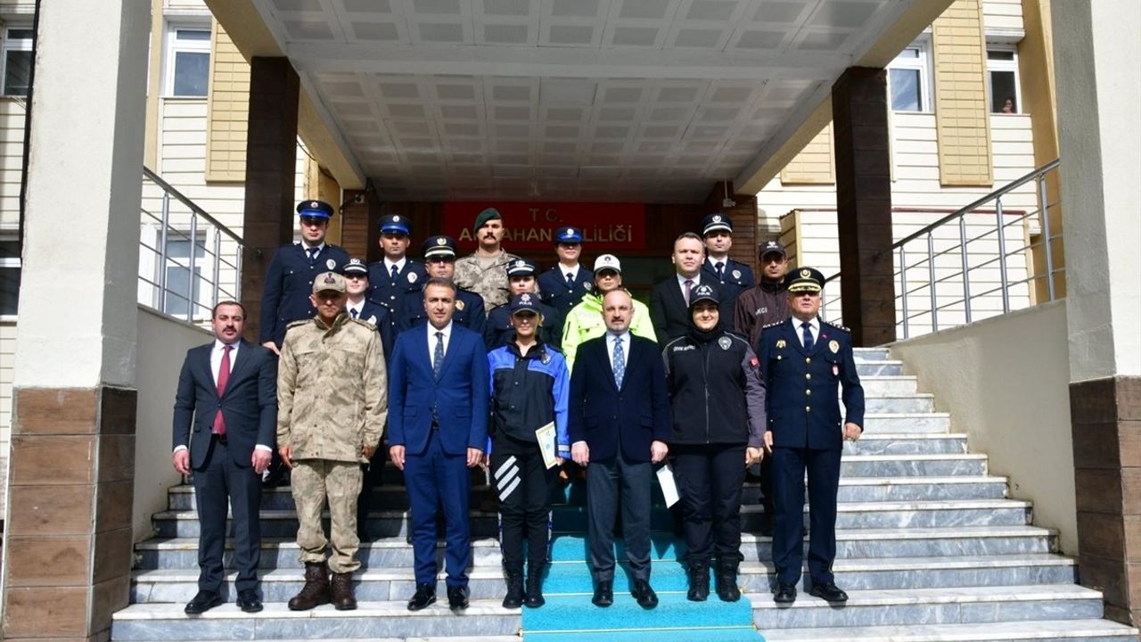 Ardahan'da Sokak Güvenliği ve Hayvan Hakları Üzerine Açıklamalar