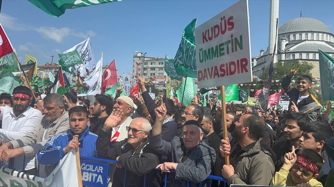 Bağcılar'da Mevlid-i Nebi Etkinliği ve Filistin'e Destek