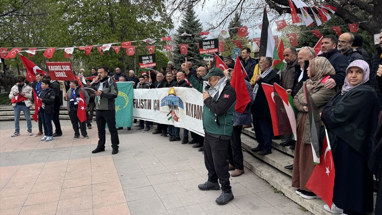 Çankırı ve Kastamonu'da Gazze'ye Yönelik Saldırılar Protesto Edildi