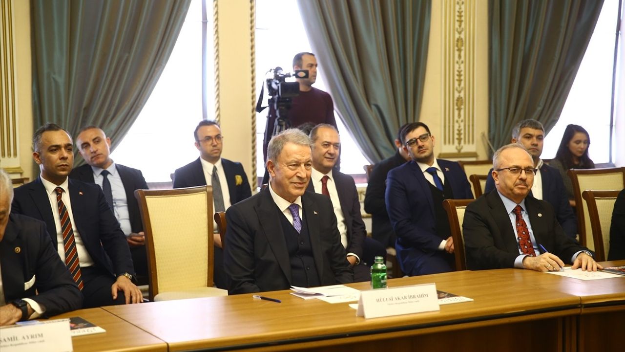 Hulusi Akar'dan Azerbaycan İle İşbirliği Vurgusu