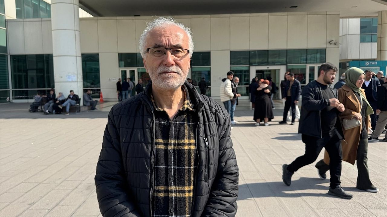 İngiliz Boksörün Darbettiği Taksi Şoförü Hastanede