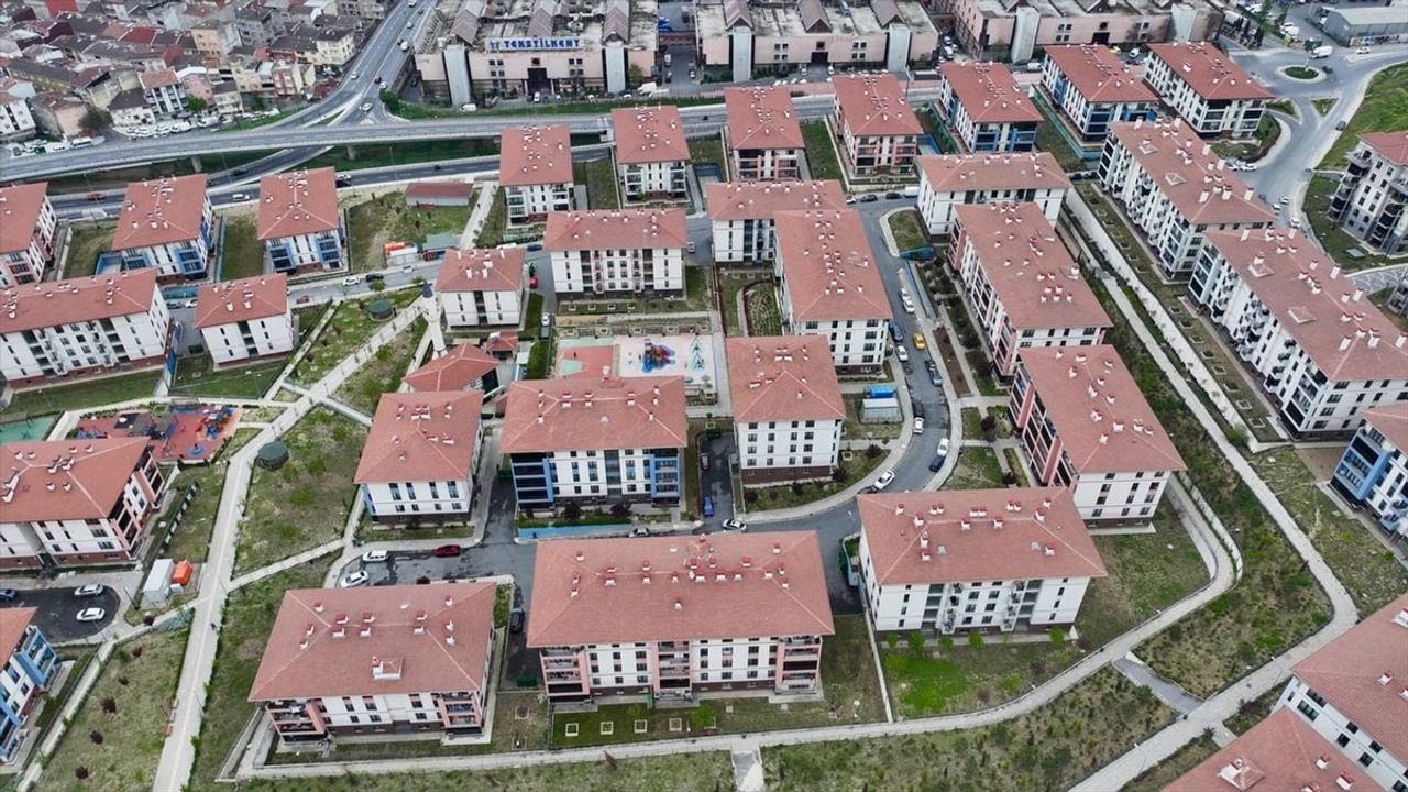 İstanbul'da Kentsel Dönüşüm Sonrası Güvende Geceleyenler