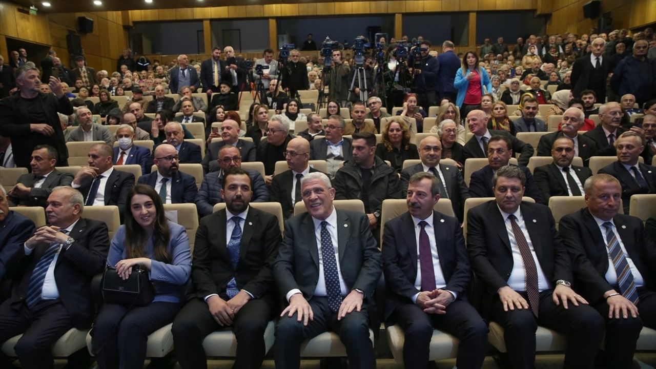 İYİ Parti Genel Başkanı Dervişoğlu'ndan Birleşme Çağrısı