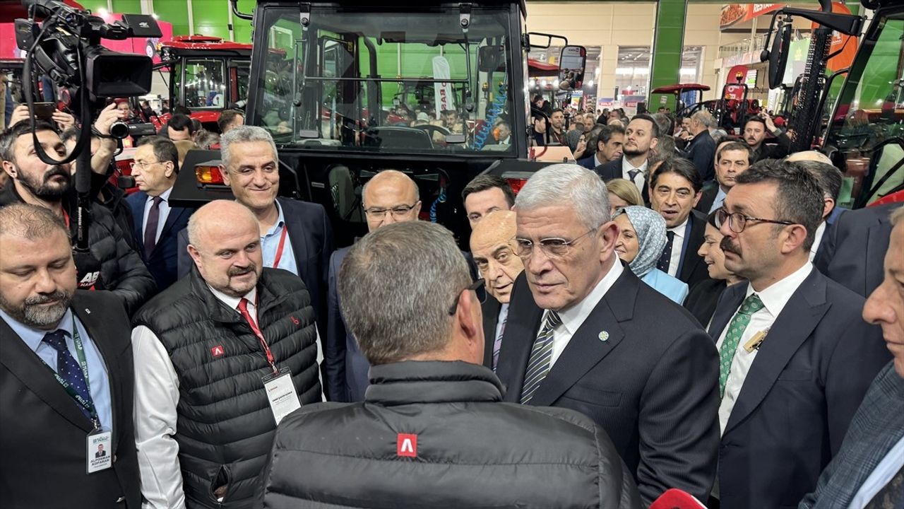 İYİ Parti Genel Başkanı Dervişoğlu, Tarım Fuarı'nda