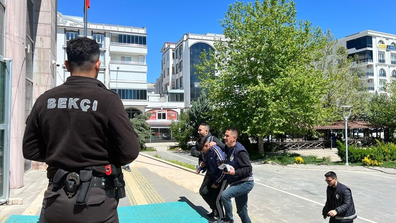 Kahramanmaraş'ta Cinayet Faillerini Öven Şüpheli Tutuklandı