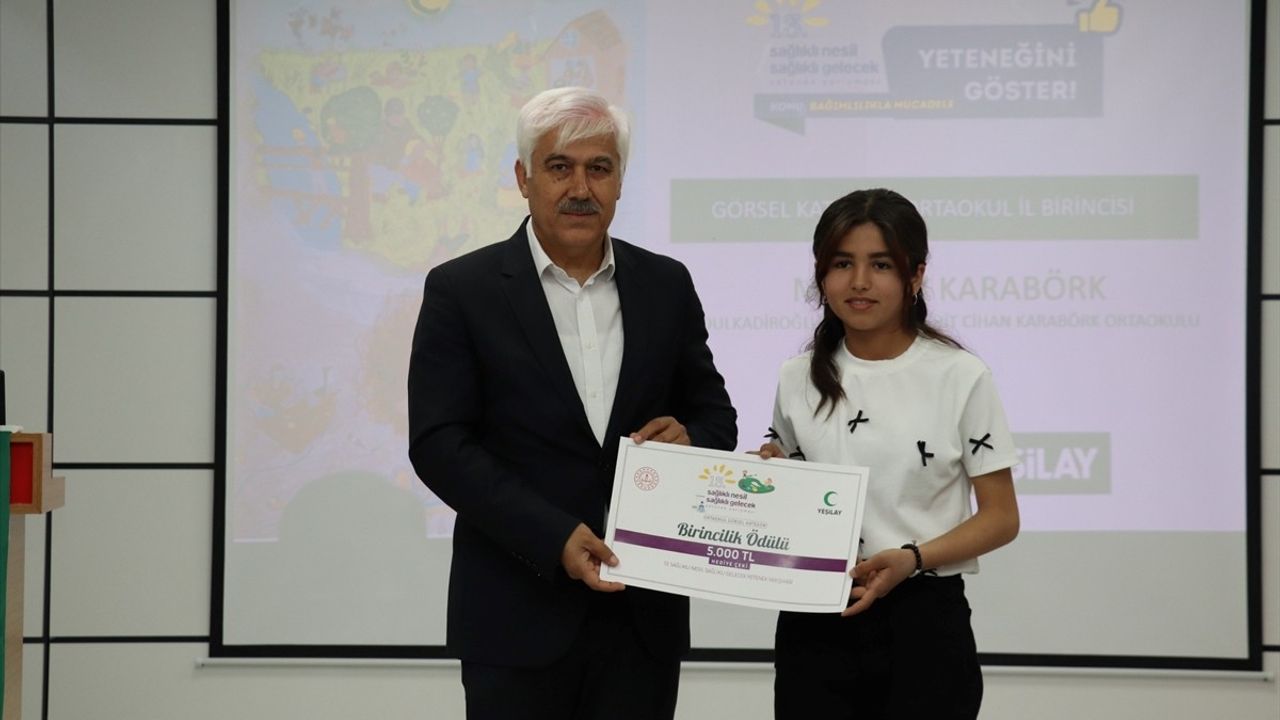 Kahramanmaraş'ta Sağlıklı Nesil Yarışması Ödül Töreni