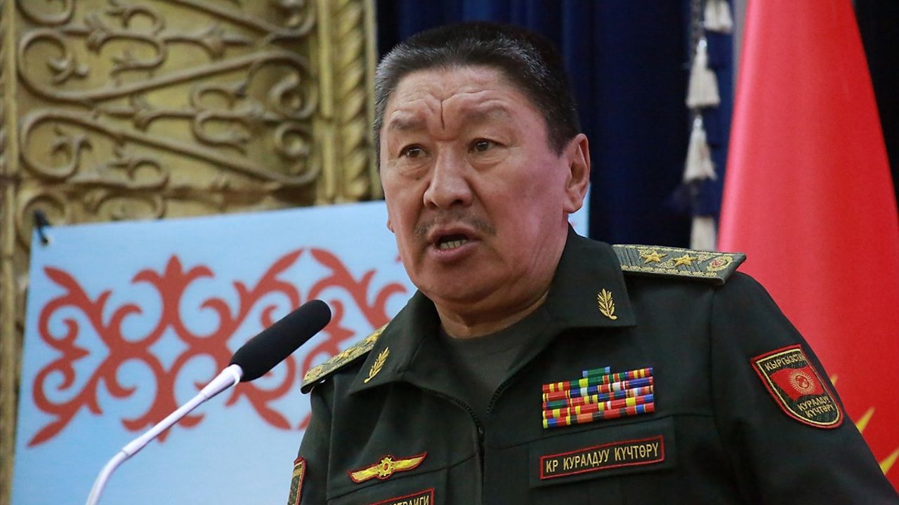 Kırgızistan ve Tacikistan Sınır Anlaşması ile İlişkileri Geliştiriyor