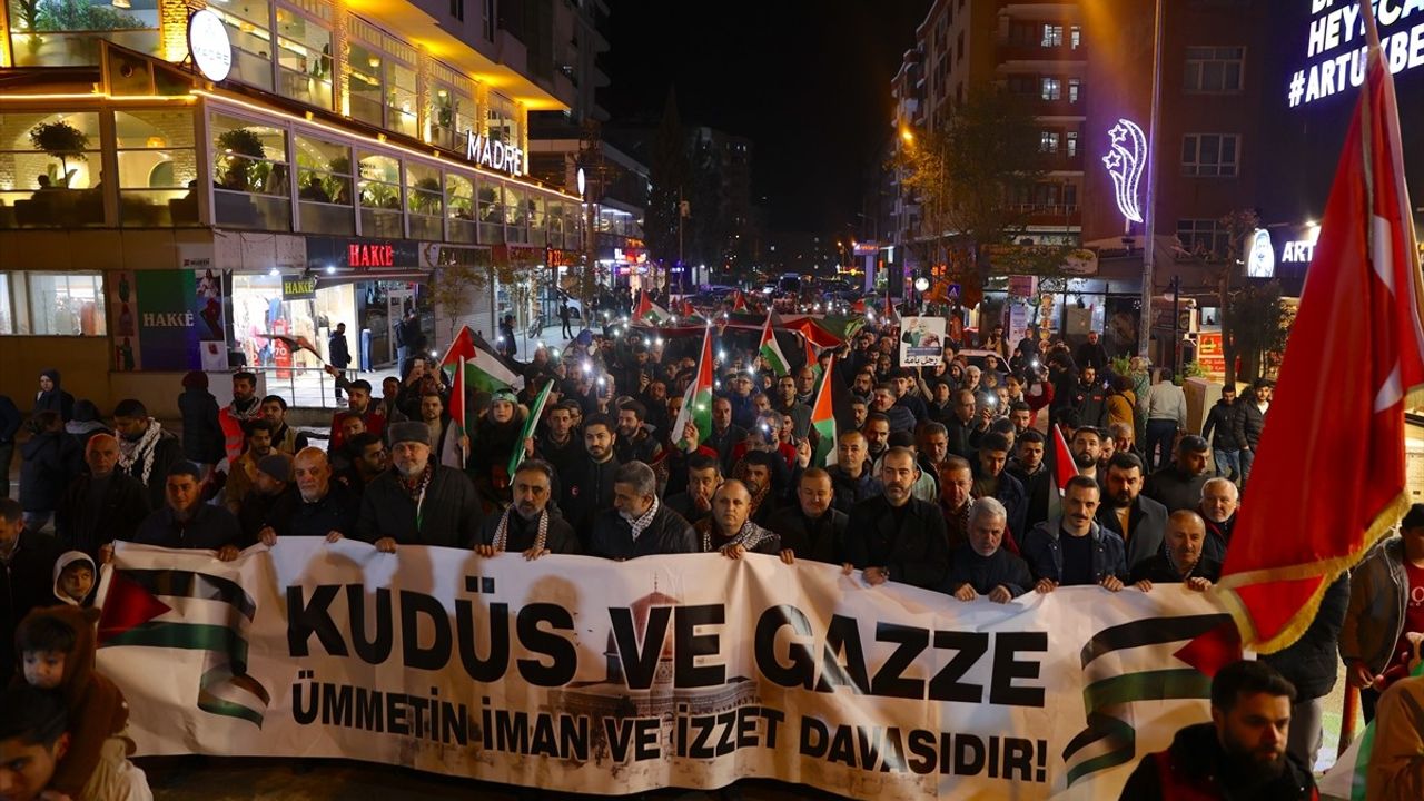 Mardin'de Gazze İçin Protesto Gösterisi