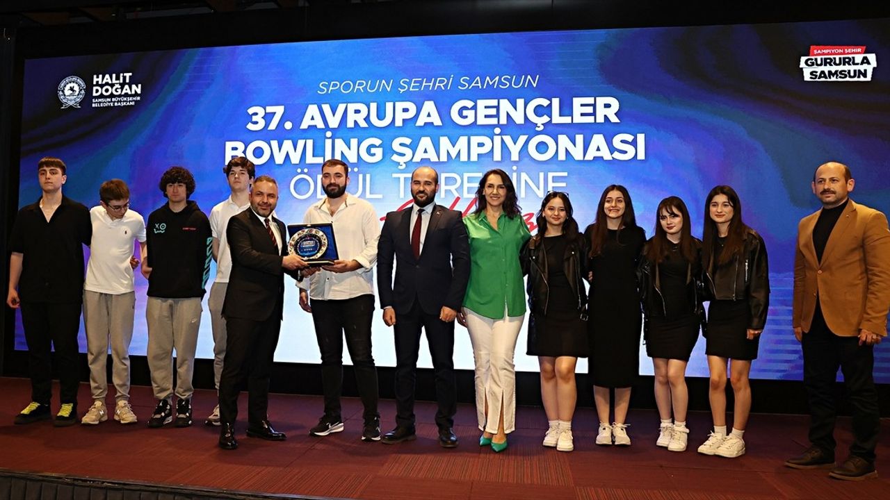 Samsun'da Gençler Avrupa Bowling Şampiyonası Kapanış Seremonisi Gerçekleşti