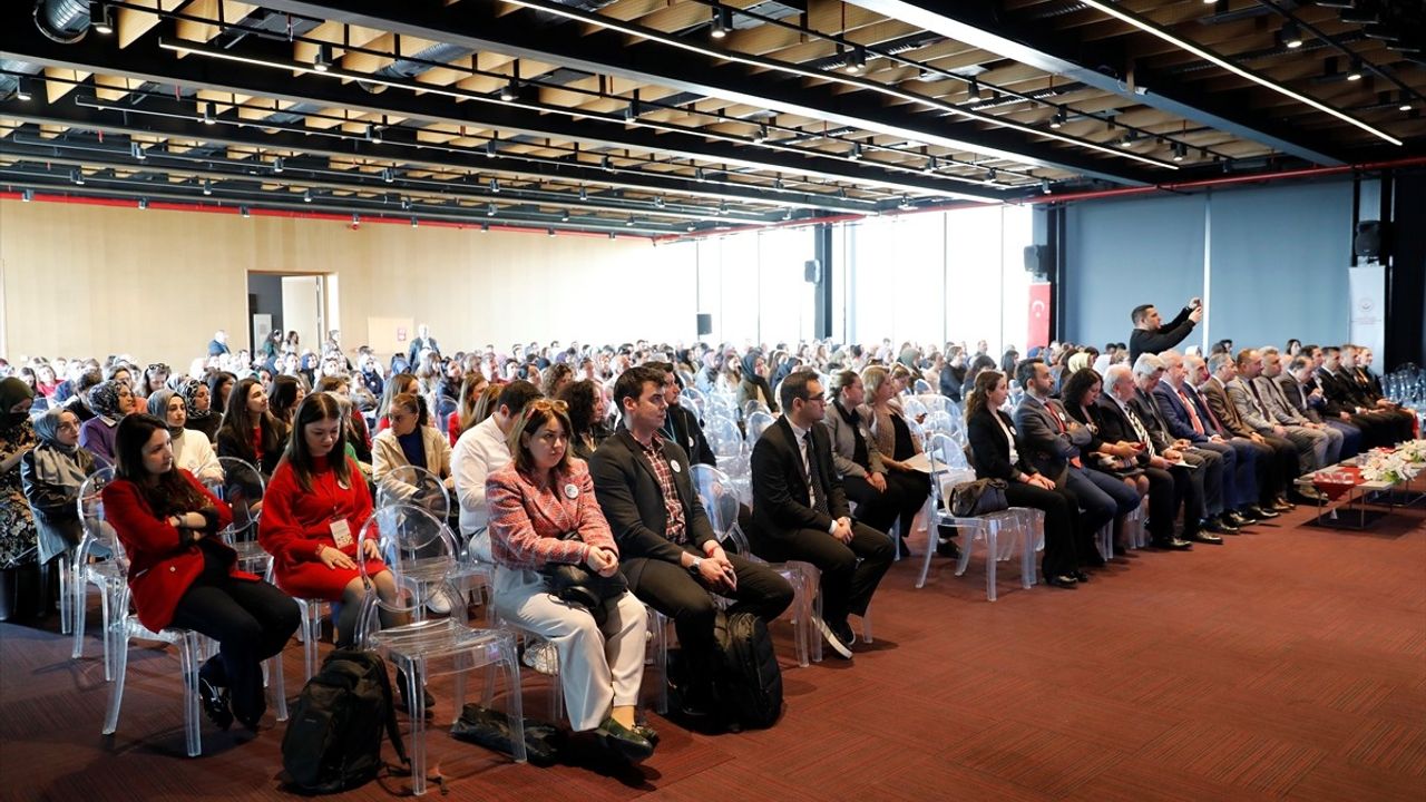 Samsun'da Otizm Sempozyumu: Tanıdan Müdahaleye Teması ile Bilimsel Farkındalık Yaratıldı