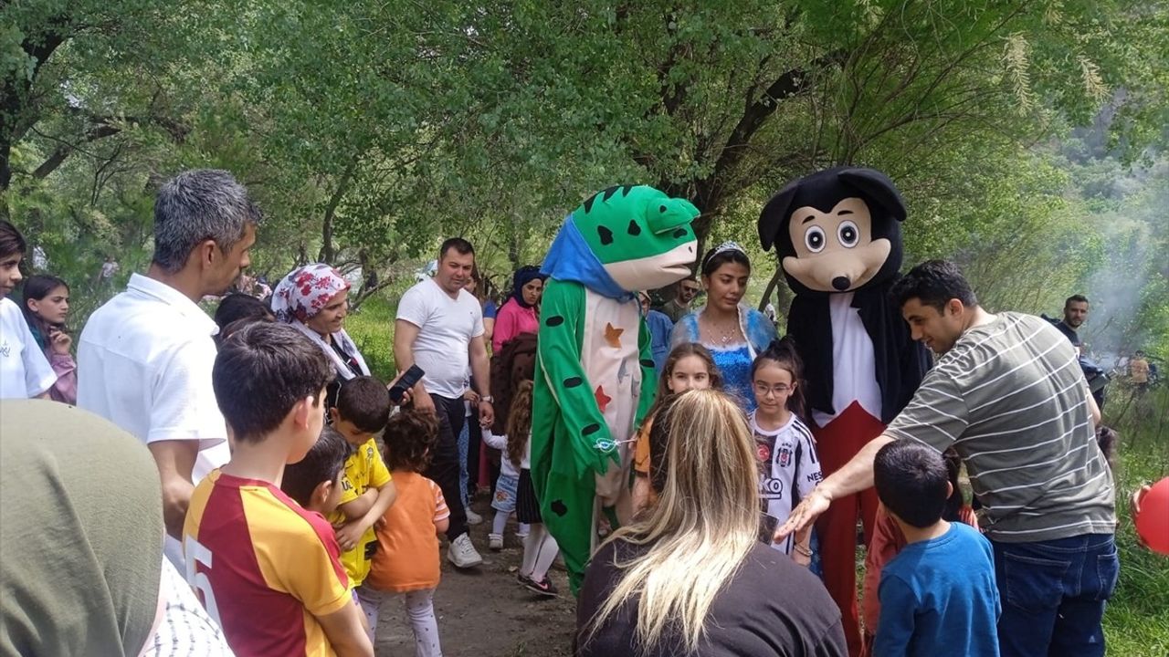 Şırnak'ta Güçlükonak Doğa ve Su Sporları Festivali Devam Ediyor