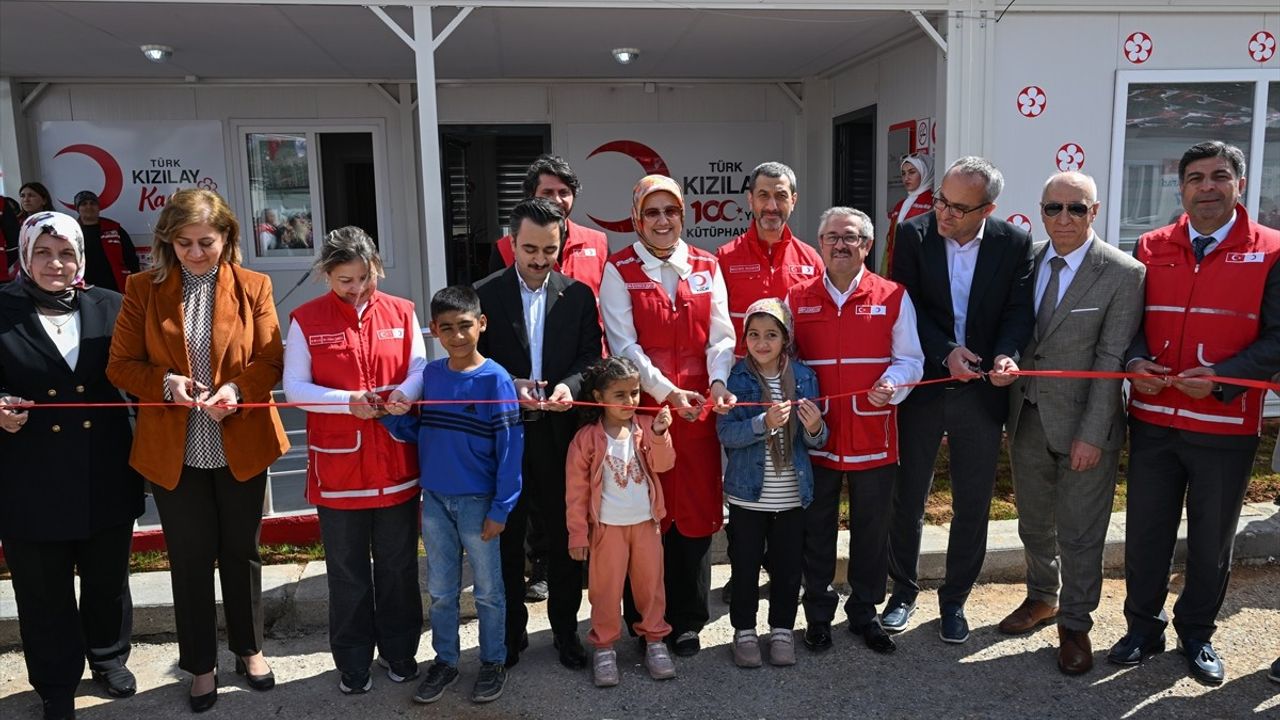 Türk Kızılay'dan Nurdağı'na 100. Yıl Kütüphanesi