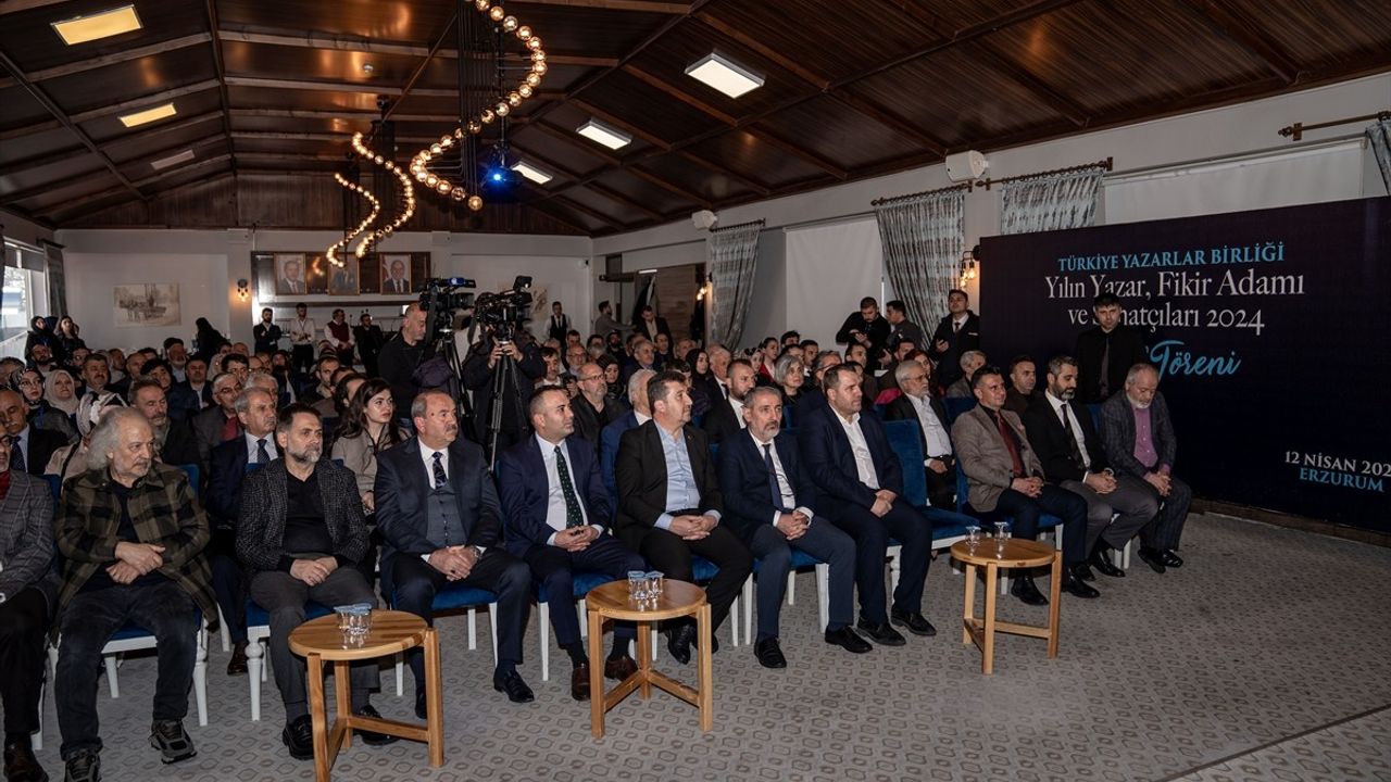 Türkiye Yazarlar Birliği'nden AA'ya Ödül