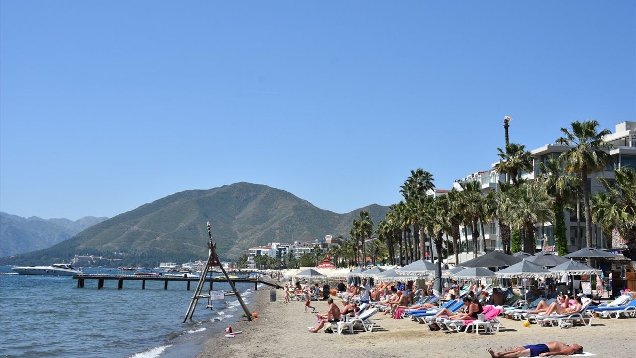 Antalya ve Muğla'da Güneşli Hava Yoğunluğu!