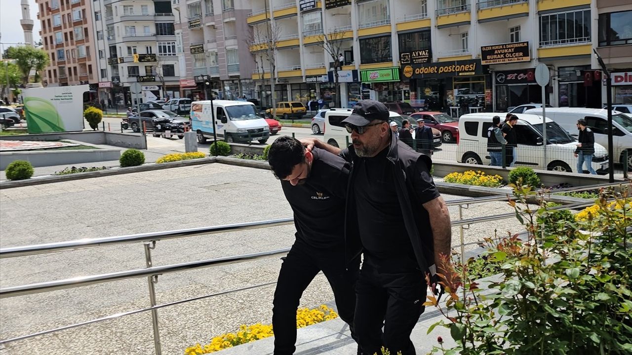 Çorum'da Silahlı Saldırı: İki Kardeş Tutuklandı