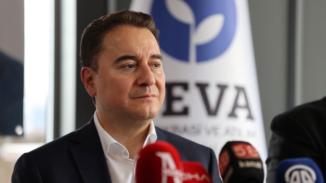 DEVA Partisi Genel Başkanı Ali Babacan Sivas'ta Önemli Açıklamalarda Bulundu