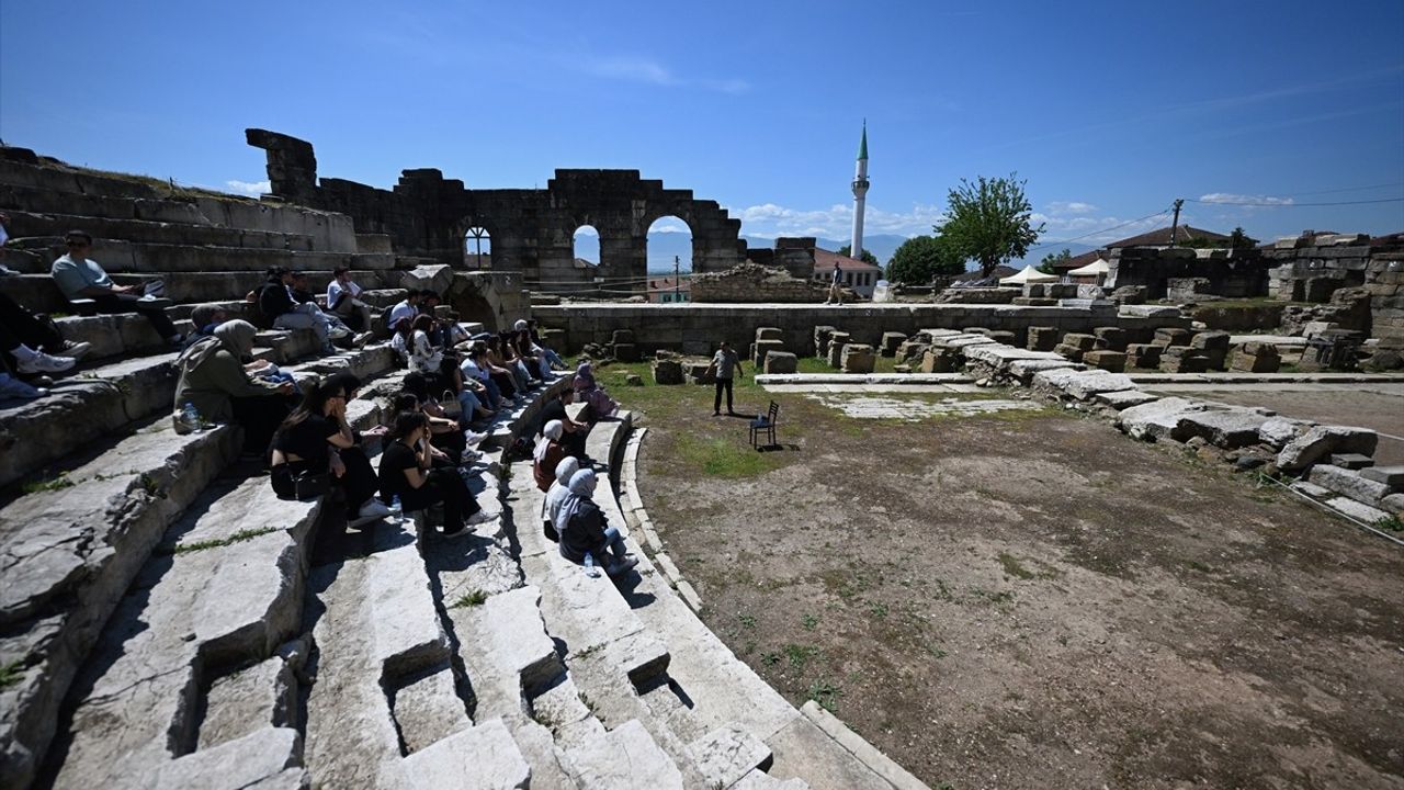 Düzce'de Müzeler Haftası Antik Kentte Kutlandı
