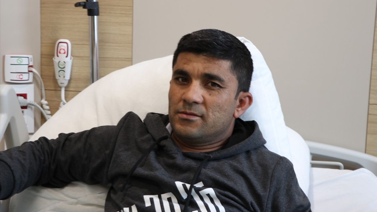 Erzurum'da Beton Harcıyla Yaralanan İşçinin Tedavisi Devam Ediyor