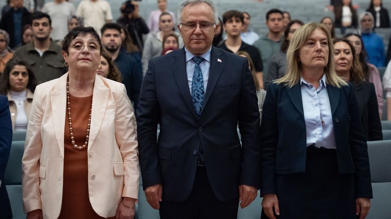 Hacettepe Üniversitesinde 'Anneyle Güçlü Aile' Paneli