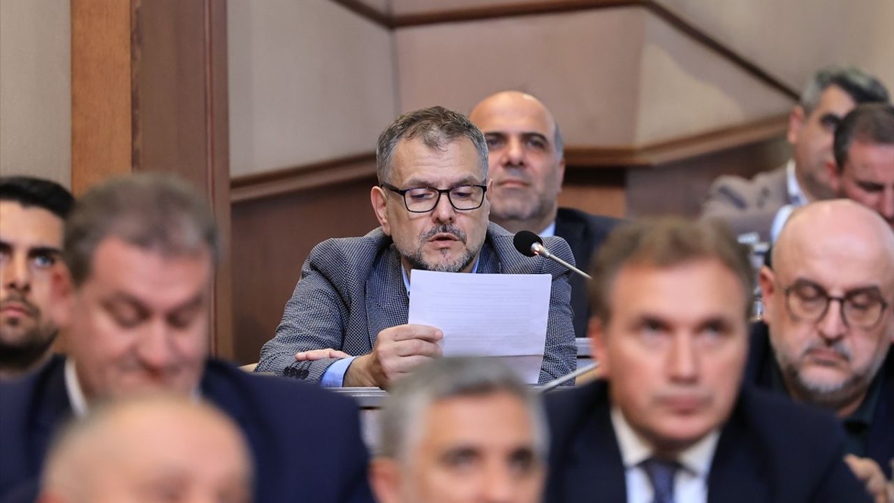 İBB Meclisi'nde Metrobüs Kazası Üzerine Soru Önergesi