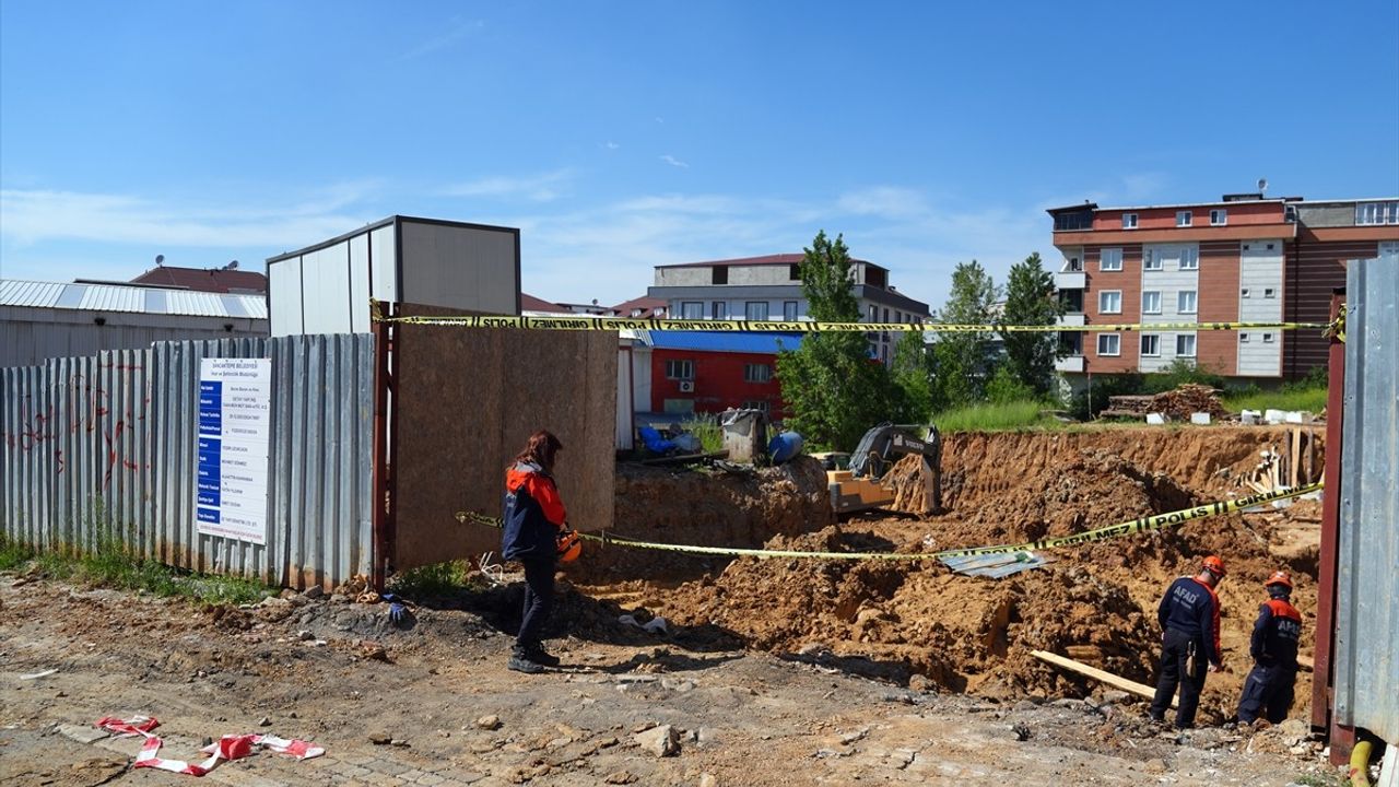 Sancaktepe'de İnşaat Alanında Göçük: 2 İşçi Kurtarıldı