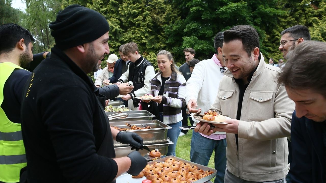 Slovakya'da Anadolu Festivali ile Türkler Buluştu