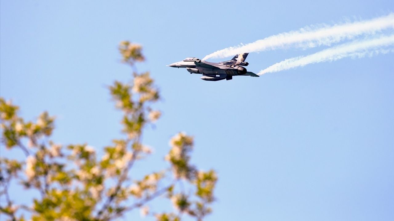 SOLOTÜRK'ten Giresun'da Prova Uçuşu