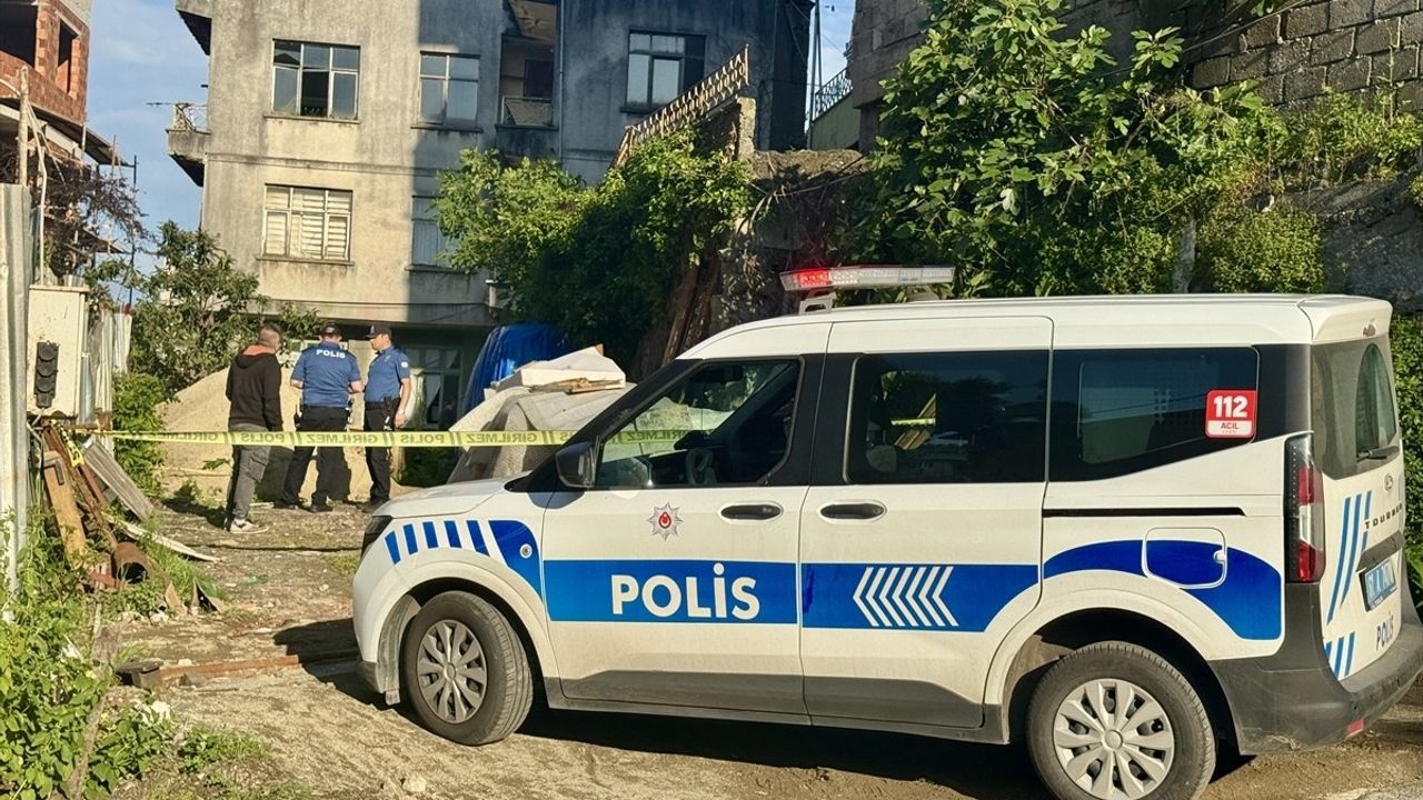 Trabzon'da Yalnız Yaşayan Temizlik Görevlisi Ölü Bulundu