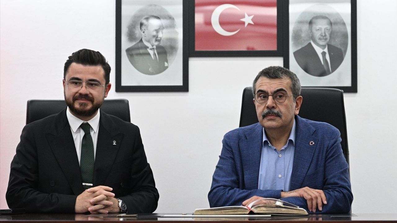 Türkiye Yüzyılı için Eğitimde Yeni Dönem: MEB Robot Yarışması Ödül Töreninde Vurgular