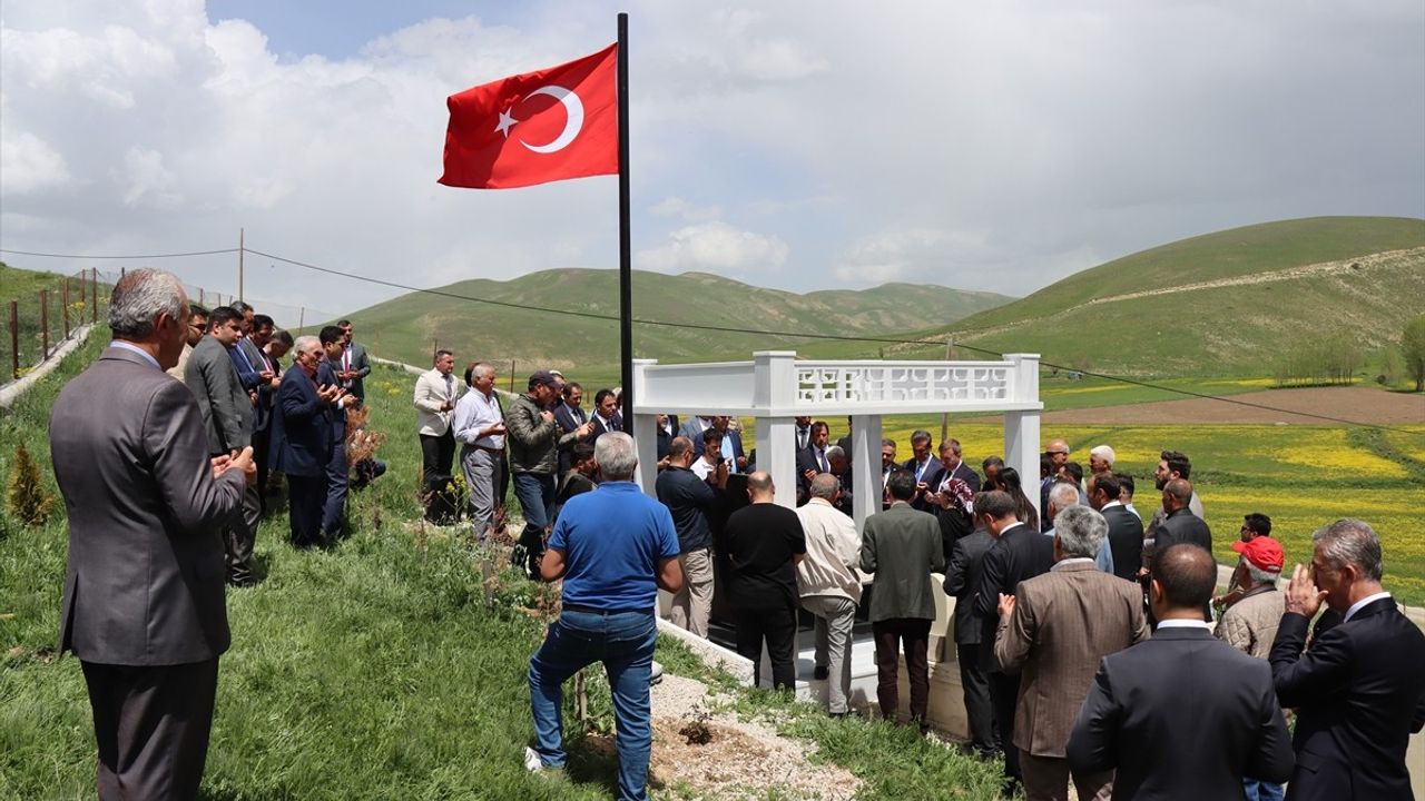 Uğur Yıldız İçin Anma: Kütüphane Açılışı