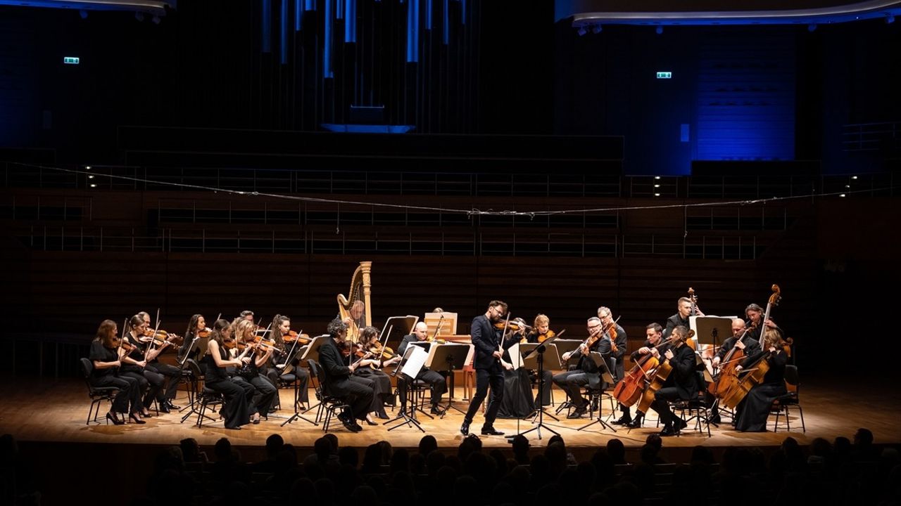 Ünlü İsimler CRR'de Konser Verecek