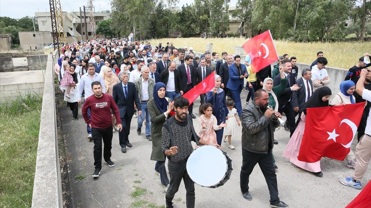 YTB Başkanı Eren, Lübnan'ın Türkmen Köylerini Ziyaret Etti