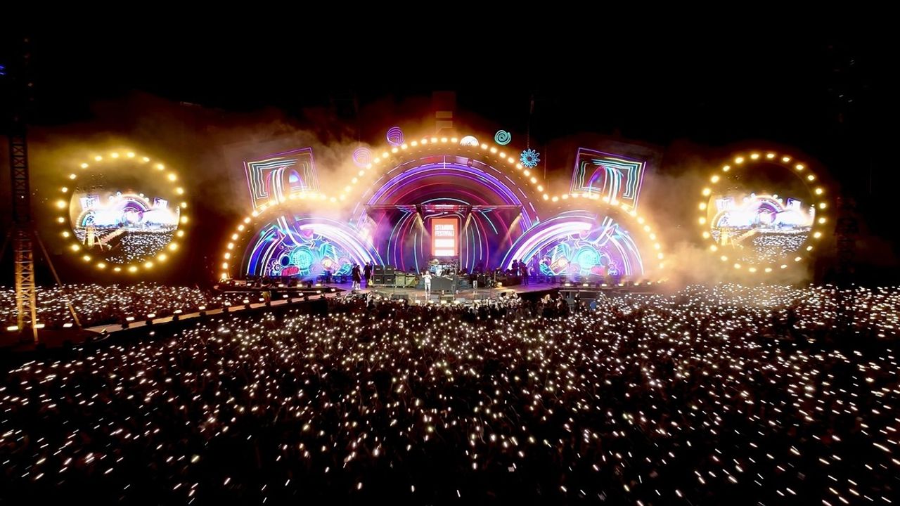 İstanbul'da Büyük Bir Müzik Festivali: İstanbul Festivali