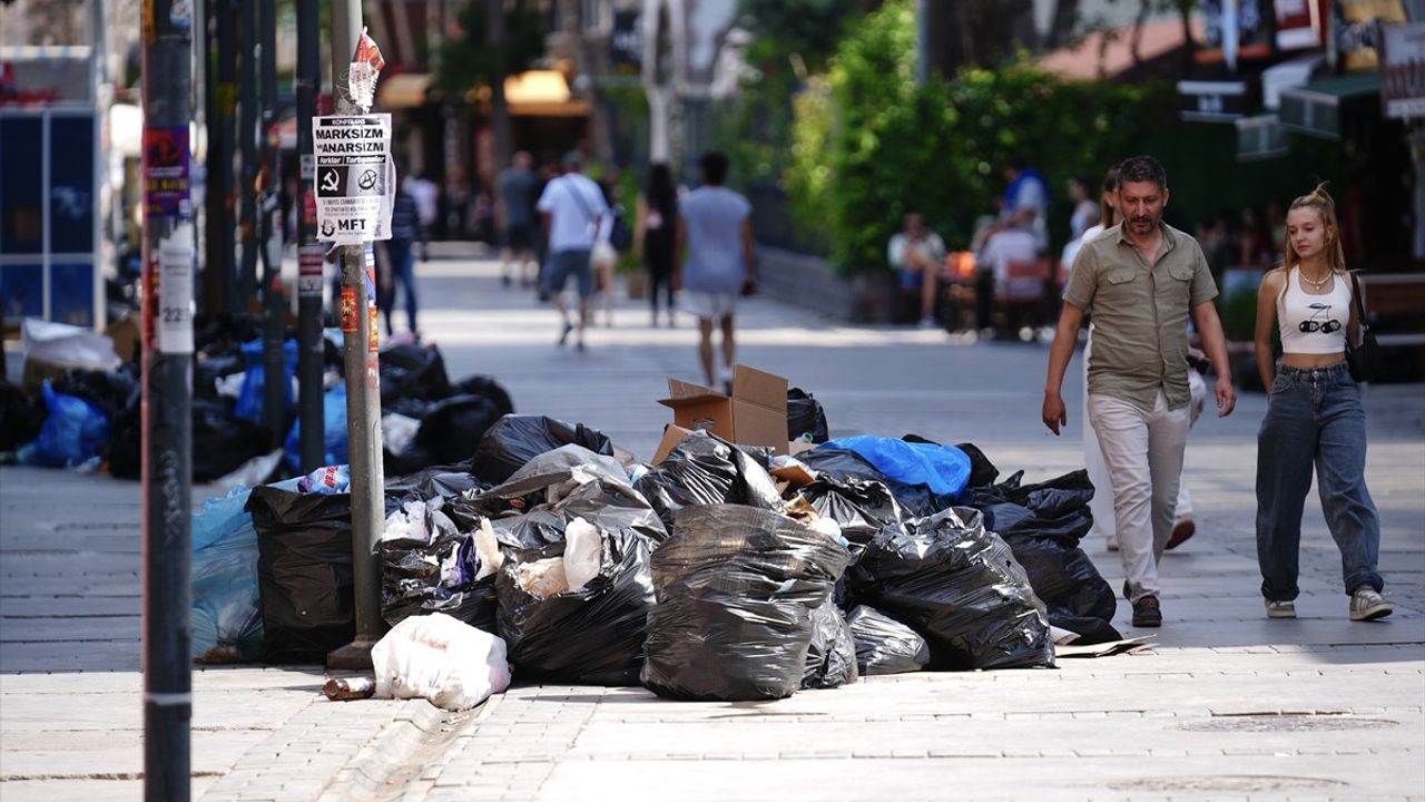 İzmir'de 23 Bin İşçinin Grevi Dördüncü Günde